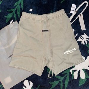 Fear of God Essentials Sweatshorts Pistachio XS X-Small FW21 Shorts NEW IN HAND